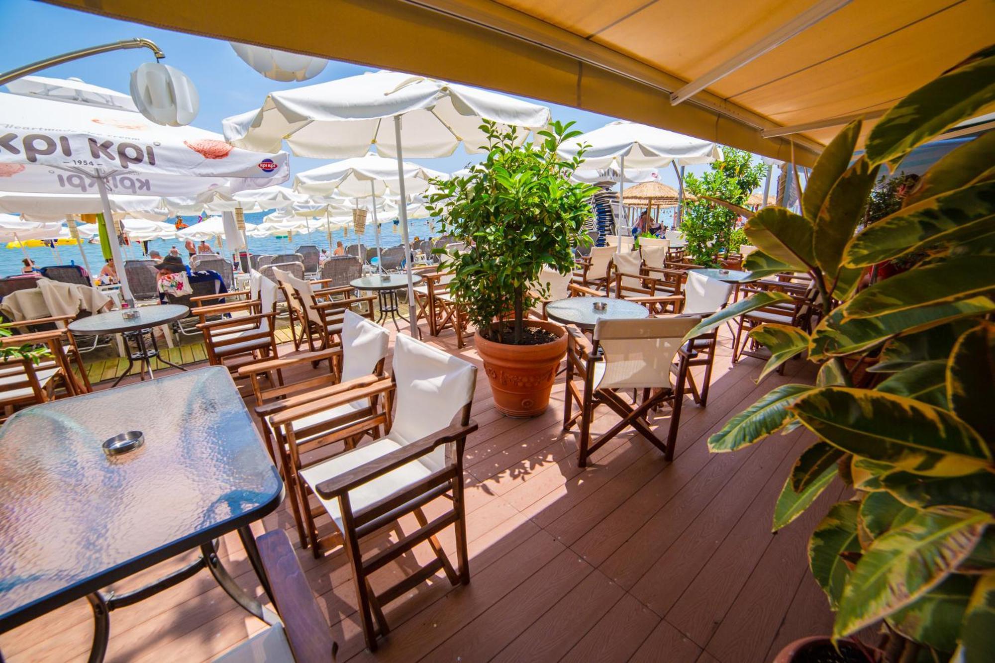 Themis Beach Paralía エクステリア 写真